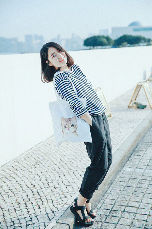 Kaiyun APP-亚特兰大主场大败利物浦，遭淘汰欧冠，欧冠亚特兰大对利物浦视频