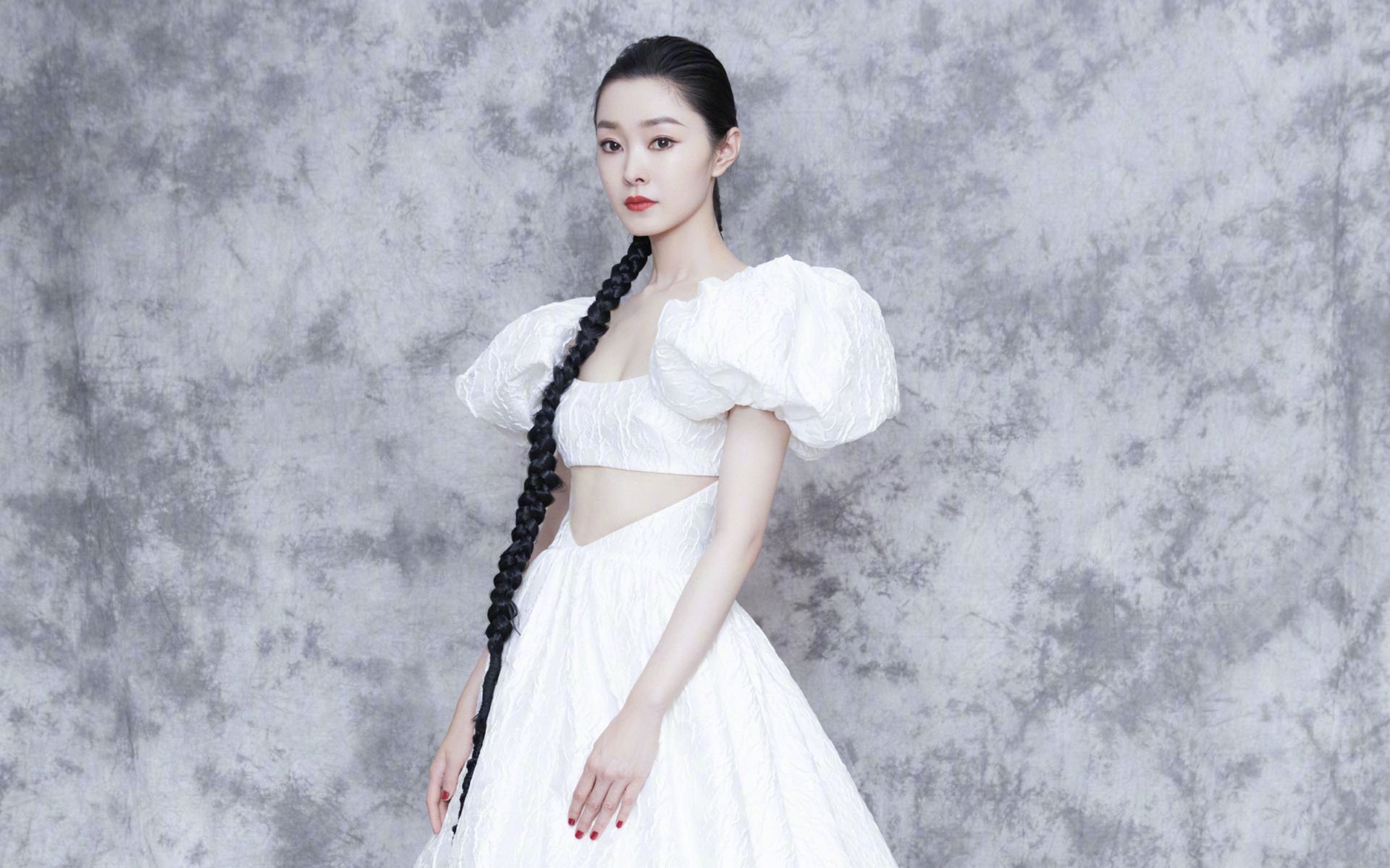 凯撒酋长球迷支持力度加大,主场气氛火爆,凯撒酋长球衣