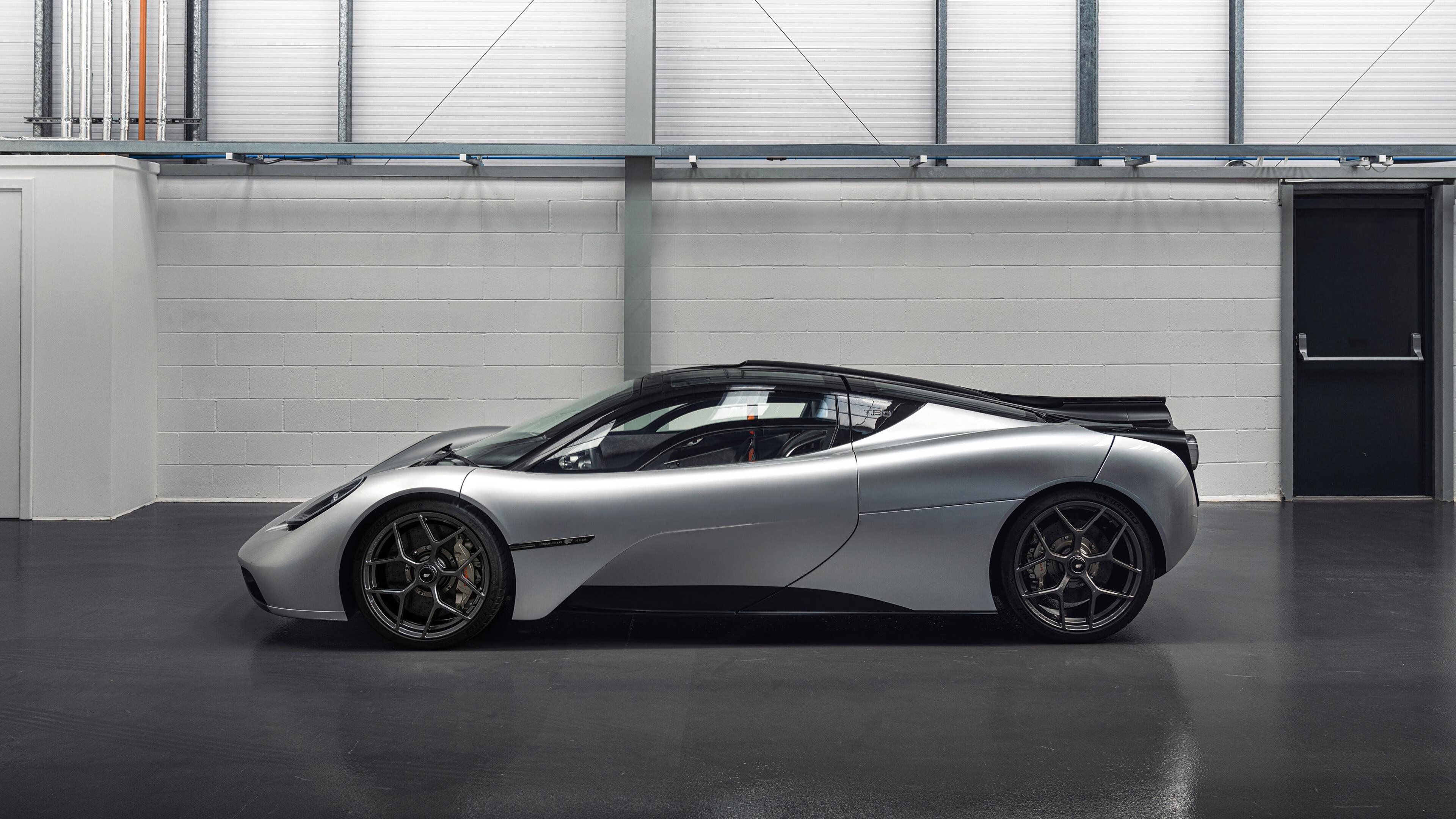 开云官方网站-福建鲟龙球队整体配合提升明显，福建龙鳇鲟业董事长