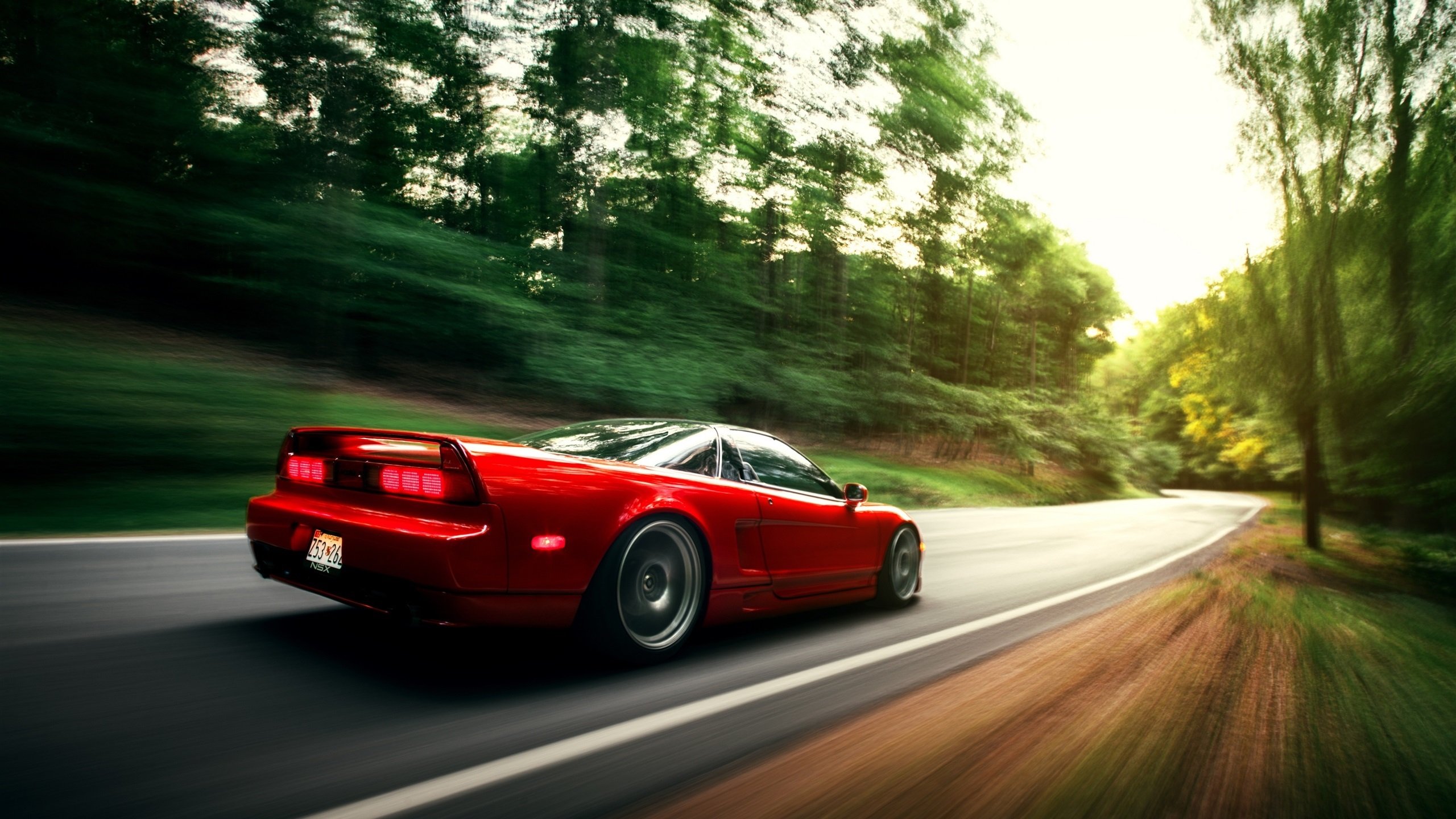 开云官网-里昂联手瓦伦西亚引进年轻有为球员，瓦伦西亚中锋